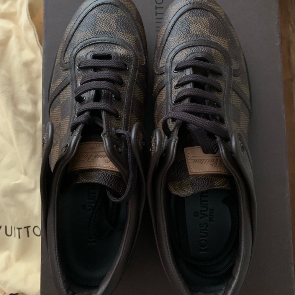 Louis Vuitton Sneakers - Picture 2 of 6